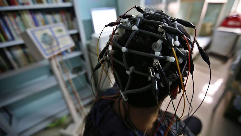 8102年了,网瘾还需要被电击吗?